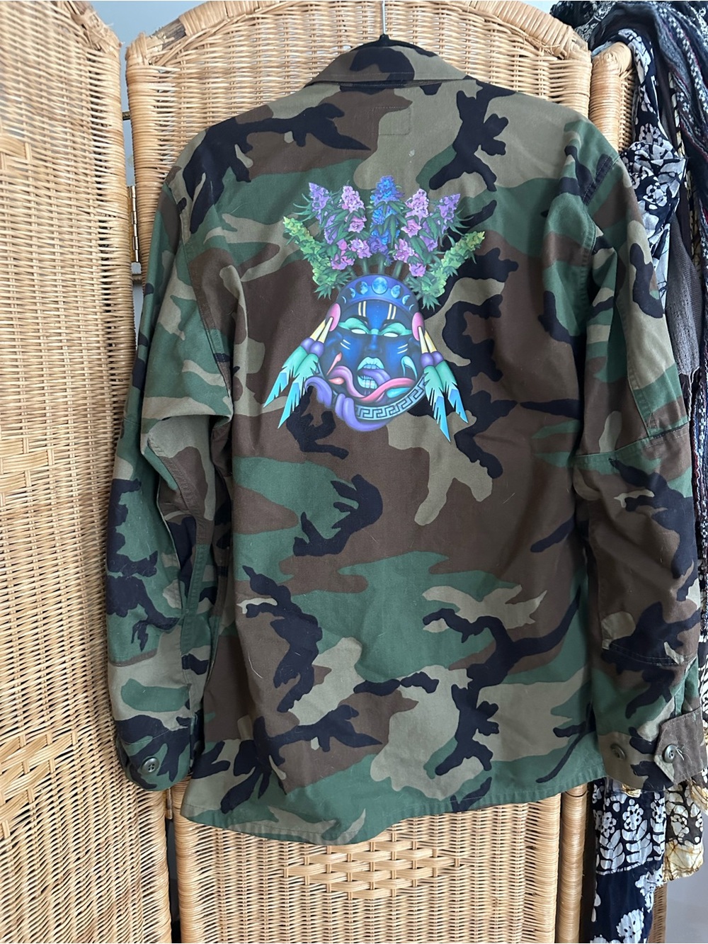 Military Jacket Size Medium - Camouflage Green/. Detailed unique artwork on back